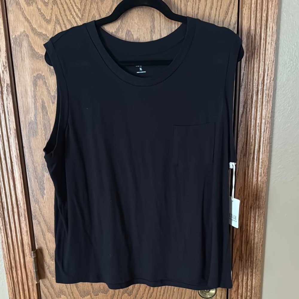 a.n.a Black Sleeveless Muscle Tee Relaxed Fit